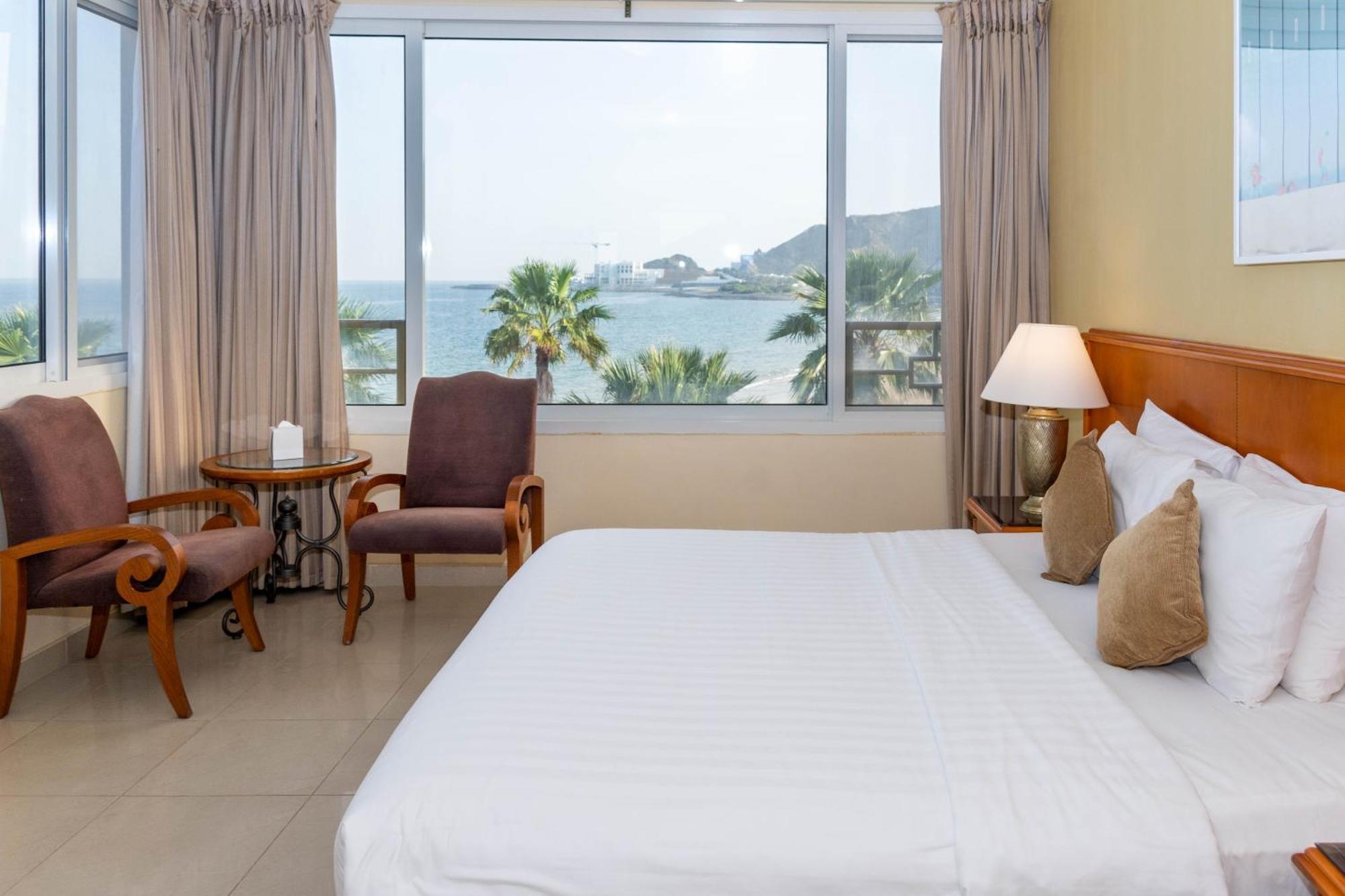 Sandy Beach Hotel & Resort Al Aqah Extérieur photo