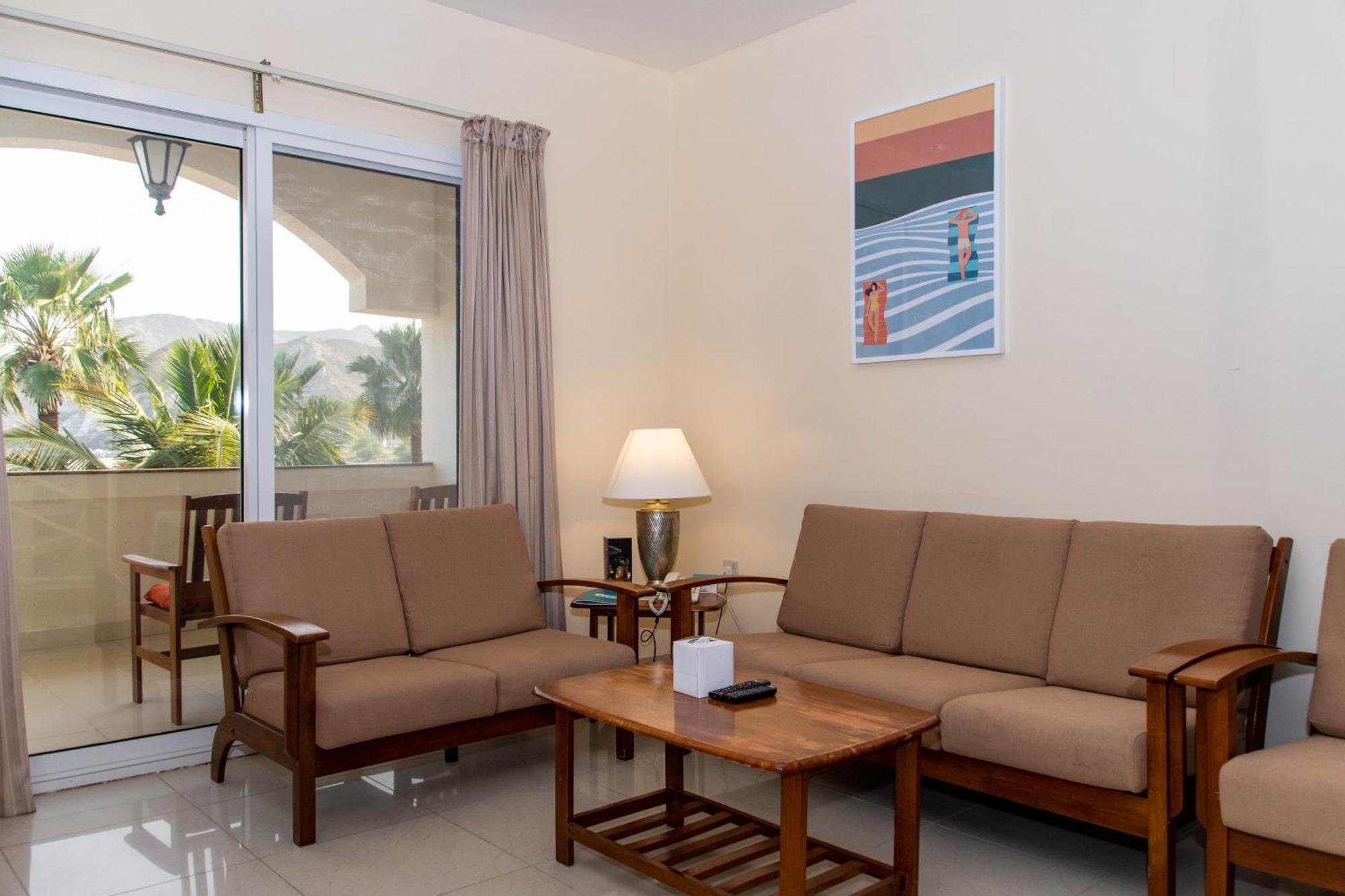 Sandy Beach Hotel & Resort Al Aqah Extérieur photo