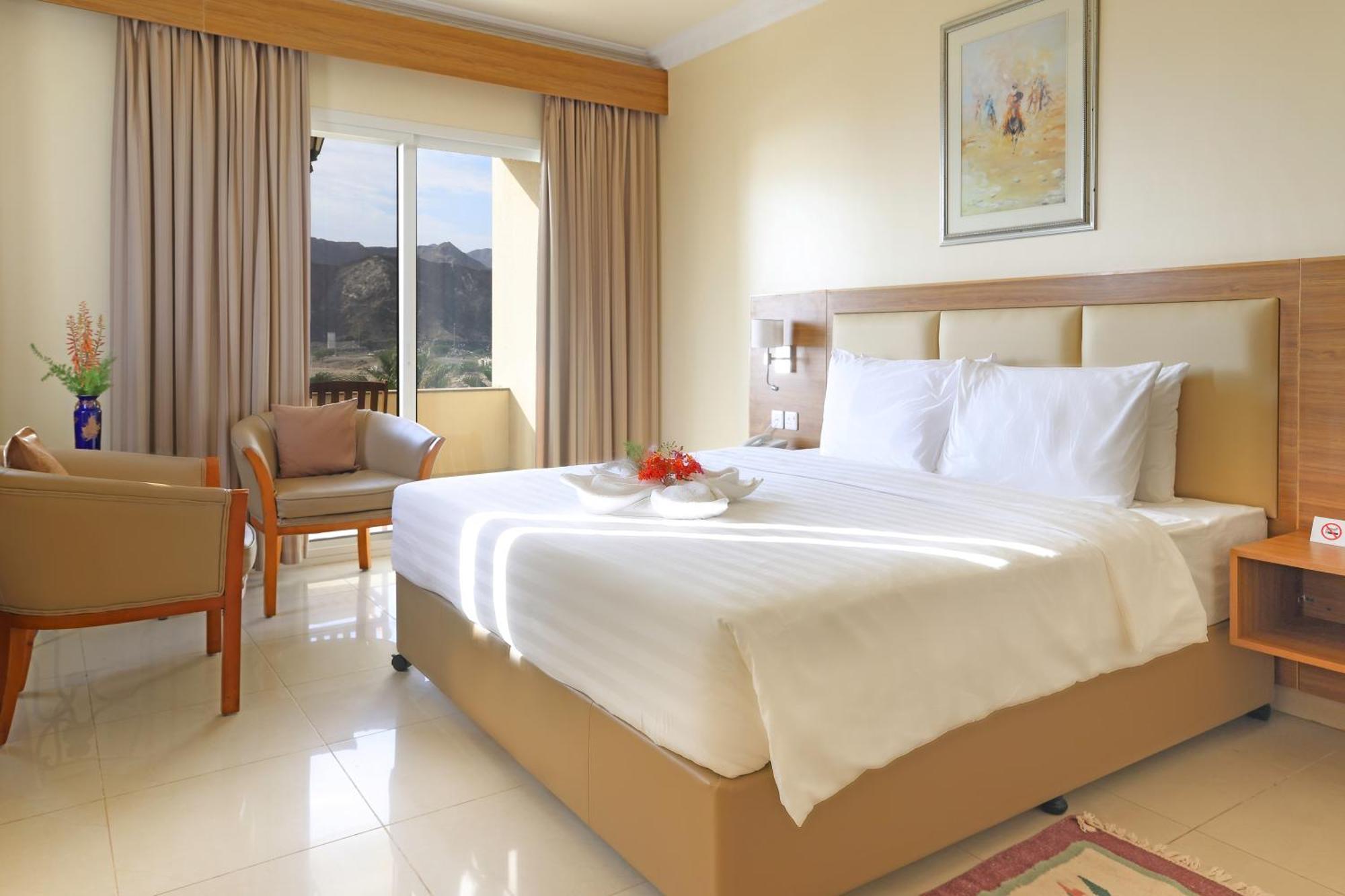 Sandy Beach Hotel & Resort Al Aqah Extérieur photo