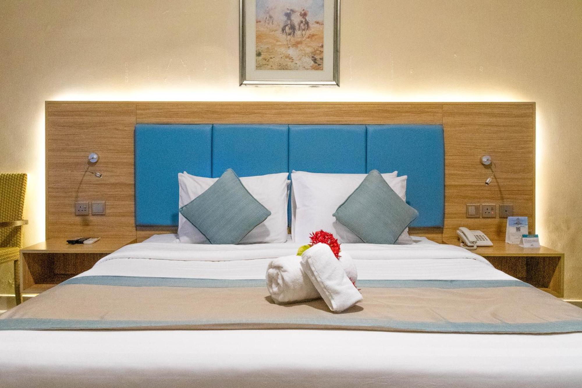 Sandy Beach Hotel & Resort Al Aqah Extérieur photo
